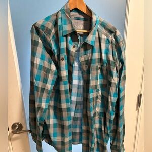 North Face XXL / 2X flannel button up shirt.